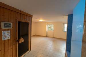 Extravagantes Einfamilienhaus mit großem Garten, Sauna und Doppelgarage in Essenbach – Die vollständige Adresse der Immobilie erhältst du vom Anbieter., 84051 Essenbach – Vorschaubild 21