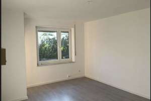Charmante 3 Zimmer-Etagenwohnung mit Balkon, Garage und Außenstellplatz - sofort bezugsfrei! – Die vollständige Adresse der Immobilie erhältst du vom Anbieter., 71034 Böblingen – Vorschaubild 5