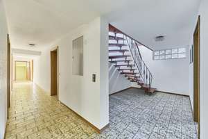++ Lichtdurchflutetes Architektenhaus mit Terrasse, Garten und 2 Garagen in beliebter Wohnlage ! ++ – Die vollständige Adresse der Immobilie erhältst du vom Anbieter., 76877 Offenbach an der Queich – Vorschaubild 36