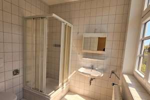 Würzburg * Gemütliches 2-Zimmer-Apartment mit Badezimmer - Ideal für Studierende – Mariannhillstr. 1B, 97074 Frauenland, Würzburg – Vorschaubild 2
