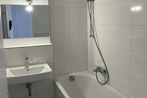 Erstbezug nach umfassender Sanierung: 4 Zimmer in München-Johanneskirchen! – Preziosastraße 24, 81927 Johanneskirchen, München – Vorschaubild 9