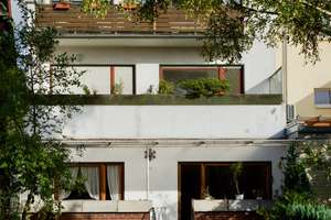 Mieterfreies Mehrfamilienhaus mit West-Garten, Garage und Ausbaugenehmigung  in Köln Nippes/Niehl – Die vollständige Adresse der Immobilie erhältst du vom Anbieter., 50735 Niehl, Köln – Vorschaubild 2