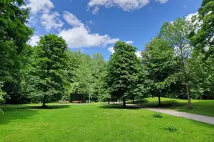 Property thumbnail 12