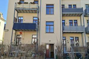3 Raum Wohnung in ruhiger Seitenstraße