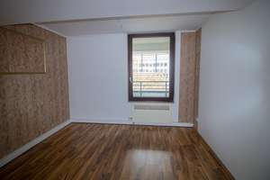 Gepflegte 2 Zimmer-Wohnung mit Balkon in Mönchengladbach-Rheydt (City) – Die vollständige Adresse der Immobilie erhältst du vom Anbieter., 41236 Rheydt, Mönchengladbach – Vorschaubild 4