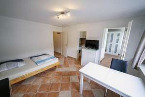 Stuttgart-Olgastrasse; Gepflegte 1,5 Zimmer Wohnung