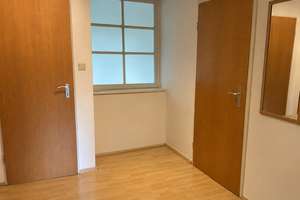 Begehrte Lage in Mainz-Bretzenheim: Attraktives MFH mit 4 Einheiten, Garten und 3 KFZ-Stellplätzen – Lanzelhohl 0, 55128 Bretzenheim, Mainz – Vorschaubild 22