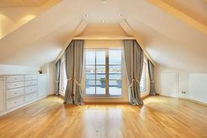 Luxurious maisonette apartment in a prime location! – Die vollständige Adresse der Immobilie erhältst du vom Anbieter., 65189 Nordost, Wiesbaden – Vorschaubild 7