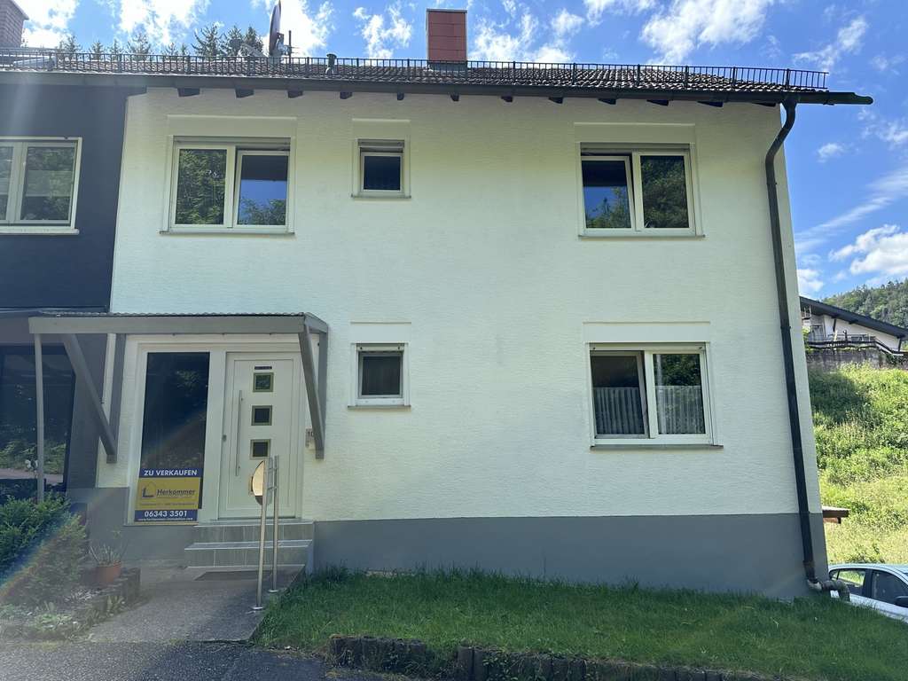 Immobilie in Schönau - Haus/Doppelhaushälfte mit 2 getrennten Wohnungen-zur Alleinnutzung oder für 2 Parteien - Bild 1