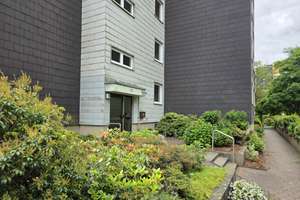 Handwerker gesucht! Eigentumswohnung mit Balkon