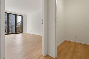Moderne 4-Zimmer-Neubauwohnung mit Süd-Balkon im begehrten Helmholtzkiez – Die vollständige Adresse der Immobilie erhältst du vom Anbieter., 10437 Prenzlauer Berg, Berlin – Vorschaubild 10