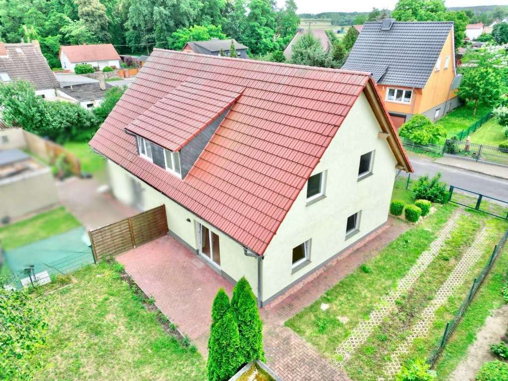 Immobilie in Zielitz - Einziehen & Wohlfühlen – bezugsfertiges Eigenheim in Schricke bei Zielitz - Bild 2