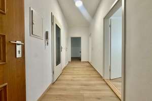 ERSTBEZUG NACH RENOVIERUNG | Stilvolle 3,5-Zimmer-Altbauwohnung mit Wintergarten & neuer Einbauküche – 4315 Neustadt-Neuschönefeld, Leipzig – Vorschaubild 5