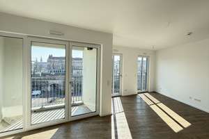 Helle 3-Raum-Wohnung mit Einbauküche und Balkon