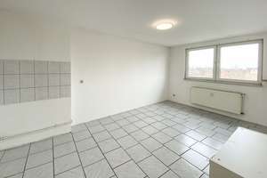 Duisburg - 2-Zimmer-DG Eigentumswohnung mit großzügiger Raumaufteilung und Fernblick über die City – Die vollständige Adresse der Immobilie erhältst du vom Anbieter., 47139 Beeck, Duisburg – Vorschaubild 11