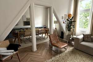 Charmante Altbauwohnung 3 Zimmer, Düsseldorf Oberbilk