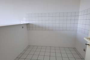 Helle 3-RW -  ideal für Pärchen, Familie oder WG – Aufzug – Balkon  – Breitscheidstraße 19, 39114 Herrenkrug, Magdeburg – Vorschaubild 4