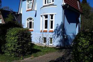 "Die kleine Villa" renoviertes Jugendstilhaus mit großem Grundstück für Individualisten