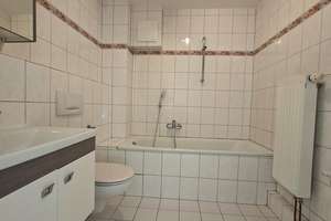 Helle, gemütliche 3 ZKB Wohnung mit 2 Balkonen, Tiefgaragenstellplatz und Aufzug – 67067 Maudach, Ludwigshafen am Rhein – Vorschaubild 8
