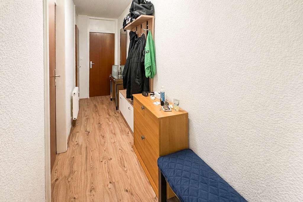 Immobilie in Nürnberg - Vermietete 1-Zimmer-Wohnung mit separater Küche und Balkon - Bild 2