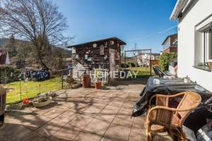 Ankommen und wohlfühlen: Solide Doppelhaushälfte mit Süd-Terrasse,  Gartenidylle und Stellplatz – Die vollständige Adresse der Immobilie erhältst du vom Anbieter., 72469 Meßstetten – Vorschaubild 2