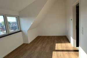 Exklusive 4-Zimmer-Maisonette-Wohnung mit hochwertiger Küche und 3 Balkonen in Darmstadt – Donnersbergring 42, 64295 Bessungen, Darmstadt – Vorschaubild 14
