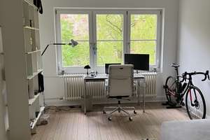 Wohnen mit Charakter: 2,5-Zimmer-Wohnung in Winterhude – Die vollständige Adresse der Immobilie erhältst du vom Anbieter., 22297 Winterhude, Hamburg – Vorschaubild 2