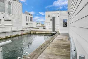Schwimmendes Haus: Luxuriöse Eleganz direkt auf der Schlei – Die vollständige Adresse der Immobilie erhältst du vom Anbieter., 24376 Kappeln – Vorschaubild 16