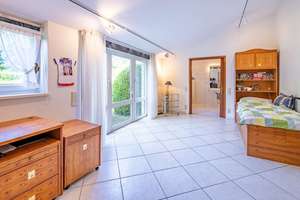 Ein Zuhause – viele Ebenen des Wohlgefühls – Die vollständige Adresse der Immobilie erhältst du vom Anbieter., 22393 Sasel, Hamburg – Vorschaubild 10
