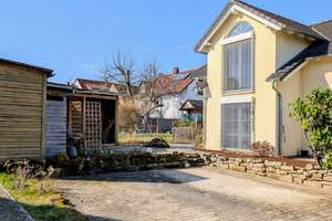 Wohnen mit Charakter: Großzügiges Einfamilienhaus in Walzbachtal – Gartenstraße 21, 75045 Walzbachtal – Vorschaubild 4