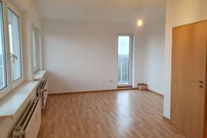 Penthouse-Flair im 10. OG, inkl. einem Monat ohne Grundmiete! – Hamburger Str. 73, 38112 Nordstadt, Braunschweig – Vorschaubild 4