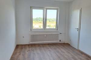 Frisch kernsanierte 3-Zimmer-Wohnung mit Einbauküche – Erstbezug nach Sanierung – Duisburger Str 209, 46049 Lirich-Nord, Oberhausen – Vorschaubild 8