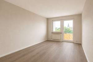 Bezugsfrei mit Potential nahe Auwald - Einbauküche | Tageslichtbad | Balkon | Keller – 4179 Leutzsch, Leipzig – Vorschaubild 3