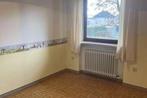 5-Zimmer Reihenmittelhaus in Waldkraiburg mit Garten und Garage – Die vollständige Adresse der Immobilie erhältst du vom Anbieter., 84478 Waldkraiburg – Vorschaubild 14
