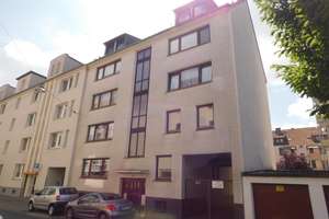 Helle 2 Zimmer Wohnung mit Balkon
