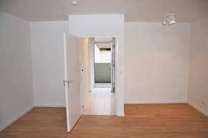 1-Zimmer App. 40qm, Küche, Dusche/WC, Terasse