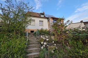 Charmantes Haus in Südlage mit großzügigem Garten, Garage, Stellplatz, Hühnerhaus & Geräteschuppen – Die vollständige Adresse der Immobilie erhältst du vom Anbieter., 97080 Dürrbachtal, Würzburg – Vorschaubild 7