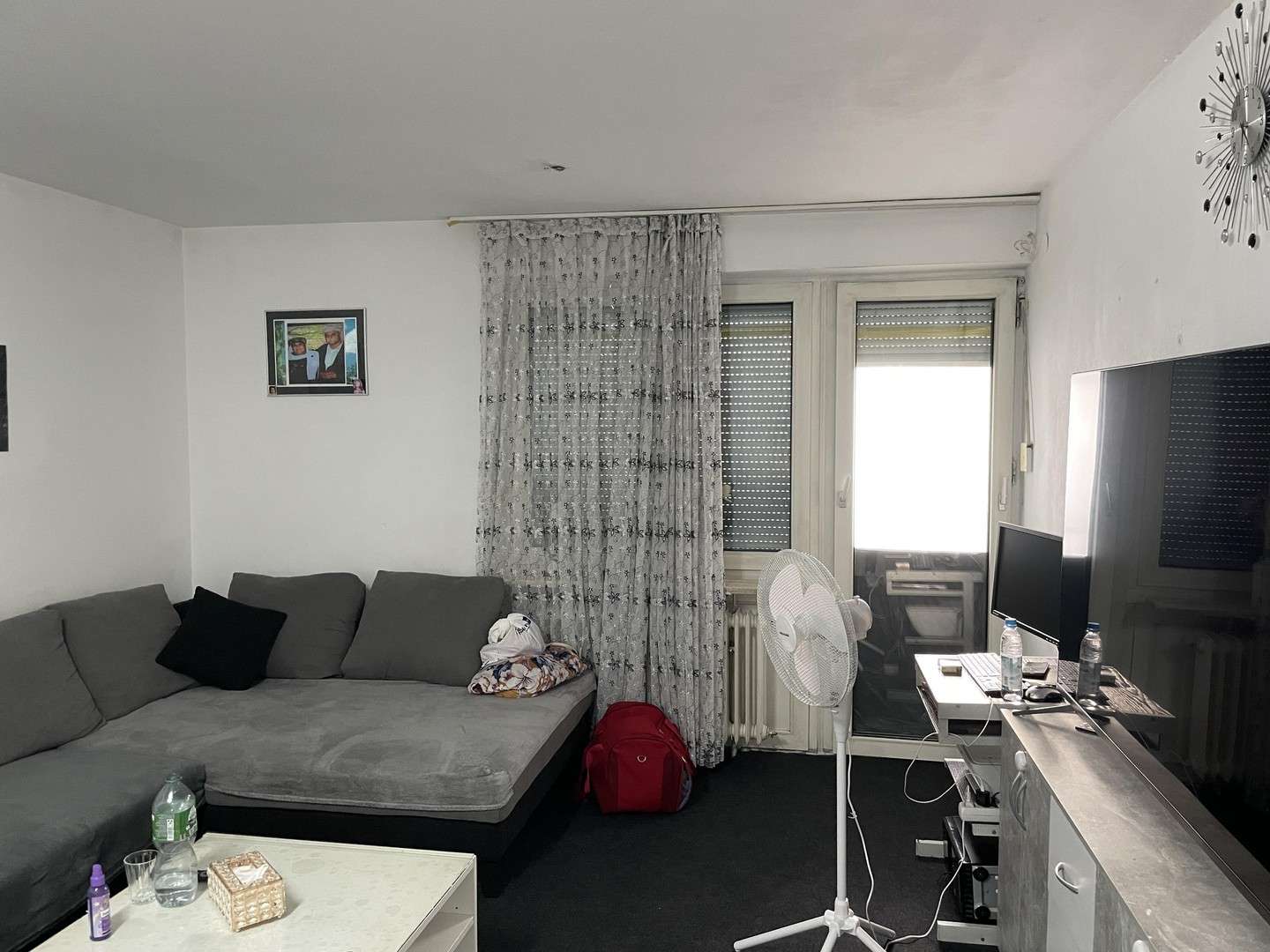 Renovierungsbedürftige 2-Zimmer-Wohnung mit Balkon - ideal für Kapitalanleger, München – Bild 1