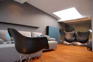 Designer-Maisonette mit Domblick im Eigelstein (provisionsfrei)