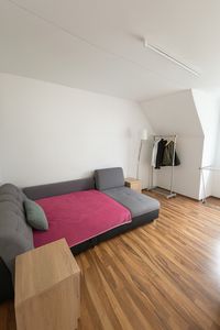 Charmante Dachgeschosohnung 2 Zimmer in gepflegter Wohnanlage mit großem Gemeinschaftsgarten