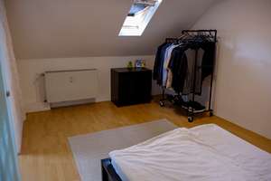 Attraktive 2,5-Zimmer-DG-Wohnung in Wuppertal – Die vollständige Adresse der Immobilie erhältst du vom Anbieter., 42105 Elberfeld West, Wuppertal – Vorschaubild 10