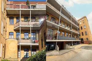 Wunderschöne Maisonette Wohnung mit großer Loggia und Stellplatz