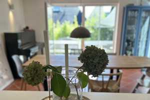 Lichtdurchflutetes Einfamilienhaus mit mediterranem Charme – Augsburg (Kreis) – Vorschaubild 1