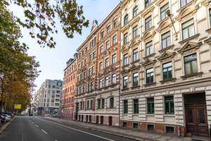 AUSBLICK ÜBER LEIPZIG // Traumhaft helle Maisonette-Wohnung mit Galerie & Gästebad in Bestlage – Die vollständige Adresse der Immobilie erhältst du vom Anbieter., 4275 Südvorstadt, Leipzig – Vorschaubild 2