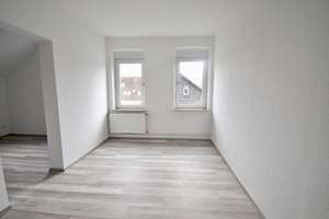 Schöne 2-Zimmer-Wohnung im sanierten Altbau – Steeler Straße 115, 45884 Rotthausen, Gelsenkirchen – Vorschaubild 3