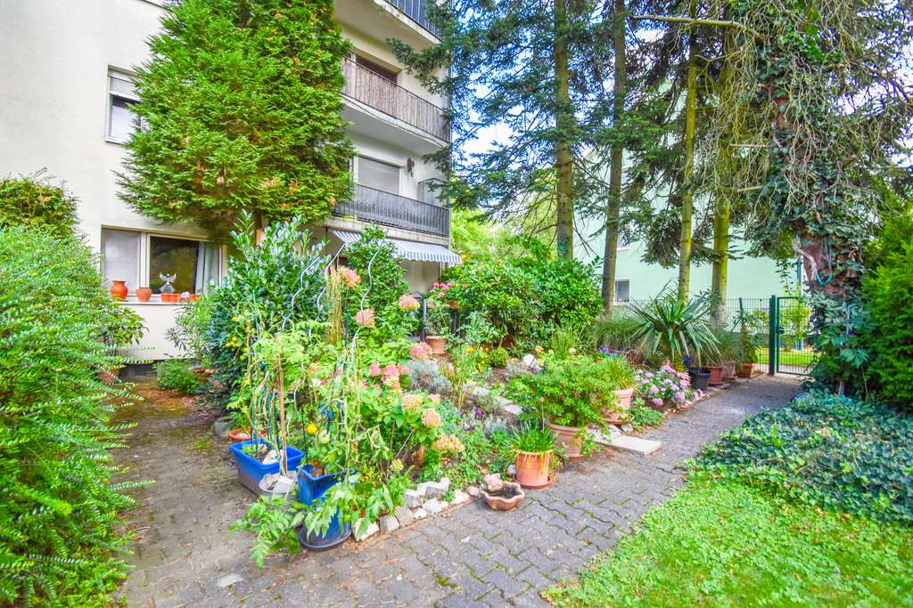 Immobilie in Neukirchen-Vluyn - Attraktive 3-Zimmer-Erdgeschosswohnung in zentraler Lage von Neukirchen - Bild 0