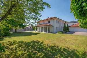 Mediterrane Traumvilla mit Außen-Pool, Fitness-Pavillon und Doppelgarage – Passau (Kreis) – Vorschaubild 3