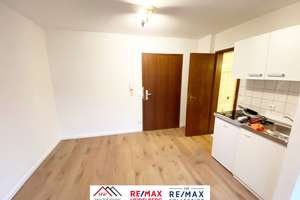 Renovierte 1 Zimmer Wohnung, provisionsfrei mit 23qm in gepflegtem Mehrfamilienhaus in zentraler Lag – Wredestr. 73, 67059 Mitte, Ludwigshafen am Rhein – Vorschaubild 2