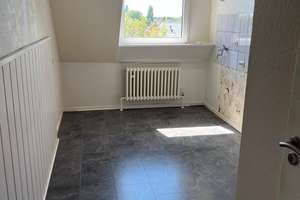 ***Dachgeschosswohnung in Venn*** – Zum Venner Busch 15, 41068 Venn, Mönchengladbach – Vorschaubild 4