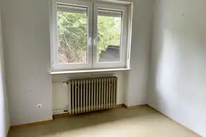 Wohlfühlen in freistehendem Einfamilienhaus mit naturnahem Garten - ideal für eine Familie! – Südliche Weinstraße (Kreis) – Vorschaubild 11